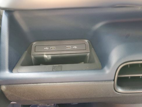 New 2025 Volkswagen ID. Buzz Pro S Plus image 25