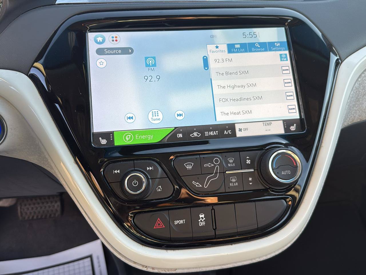 Used 2020 Chevrolet Bolt LT FWD image 18