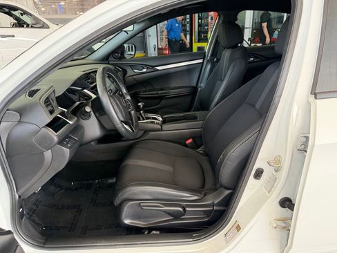 Used 2019 Honda Civic Sport image 16