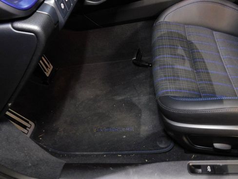 Used 2025 Porsche 911 Carrera T image 16