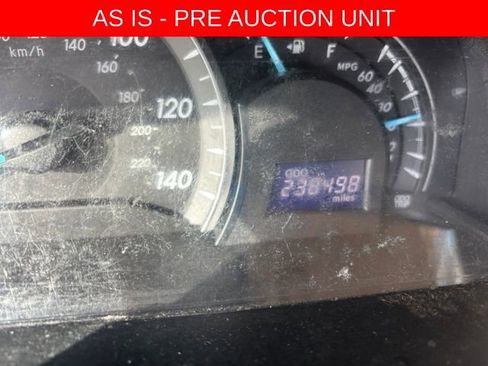 Used 2012 Toyota Camry LE FWD image 10