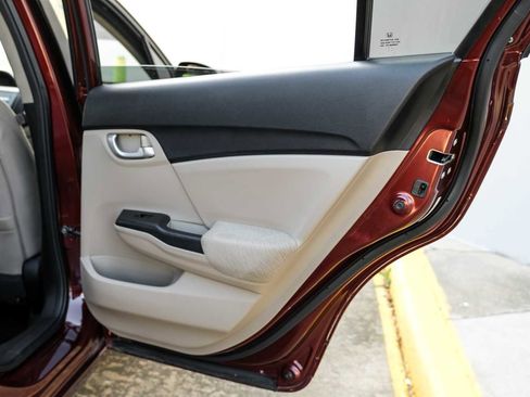 Used 2013 Honda Civic LX image 45