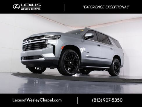 Used 2024 Chevrolet Tahoe LT w/ Luxury Package RWD image 8