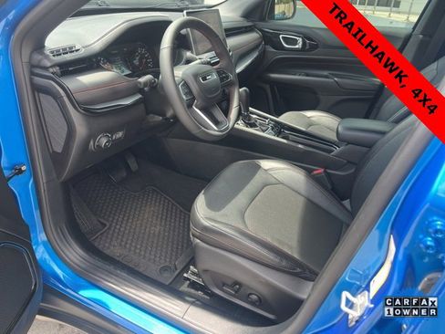 Used 2023 Jeep Compass Trailhawk w/ Trailhawk Convenience Group image 14