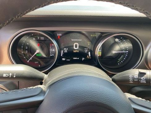 Used 2023 Jeep Wrangler Unlimited w/ Cold Weather Group AWD/4WD image 17