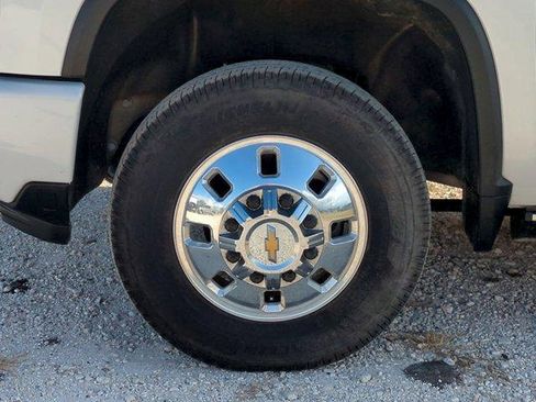 Certified 2024 Chevrolet Silverado 3500 High Country w/ High Country Premium Package AWD/4WD image 33