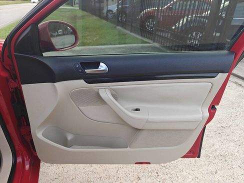 Used 2012 Volkswagen Jetta TDI image 20