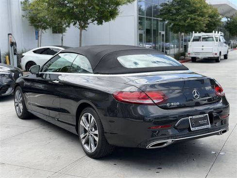 Used 2023 Mercedes-Benz C 300 Cabriolet image 4