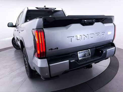Used 2023 Toyota Tundra Platinum AWD/4WD image 4
