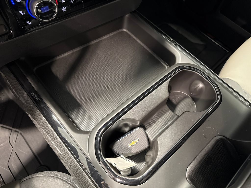New 2026 Chevrolet Silverado 2500 ZR2 AWD/4WD image 22