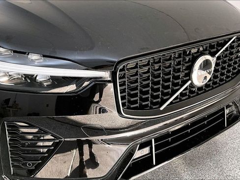Used 2025 Volvo XC60 B5 Plus w/ Protection Package Premier image 35