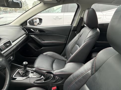 Used 2015 MAZDA MAZDA3 s Touring image 17