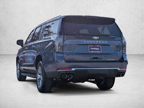 New 2026 Chevrolet Suburban Premier image 7