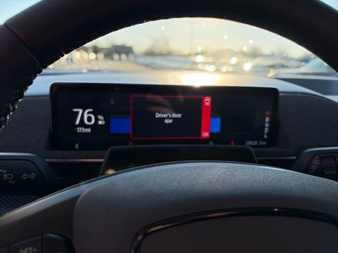 Used 2024 Ford Mustang Mach-E Premium image 24