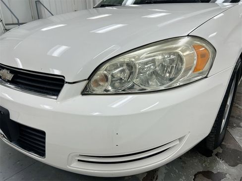 Used 2009 Chevrolet Impala LT image 29