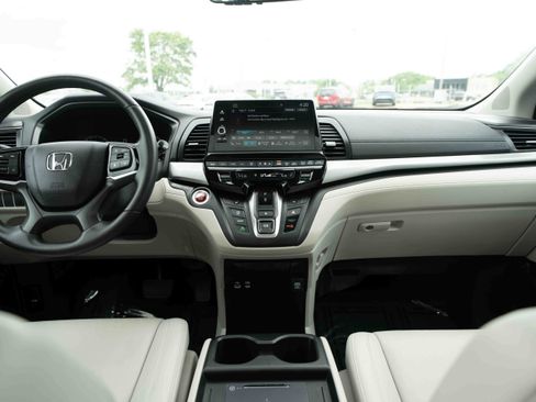 Used 2025 Honda Odyssey EX-L image 20