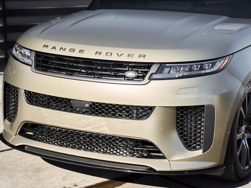 Used 2024 Land Rover Range Rover Sport SV Edition One Carbon Bronze image 5