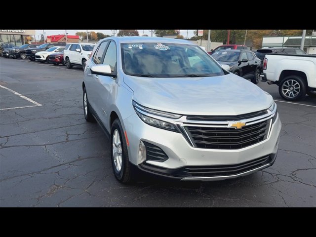 Certified 2022 Chevrolet Equinox LT FWD image 3