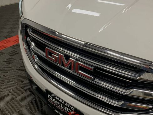 Used 2021 GMC Terrain SLT image 8