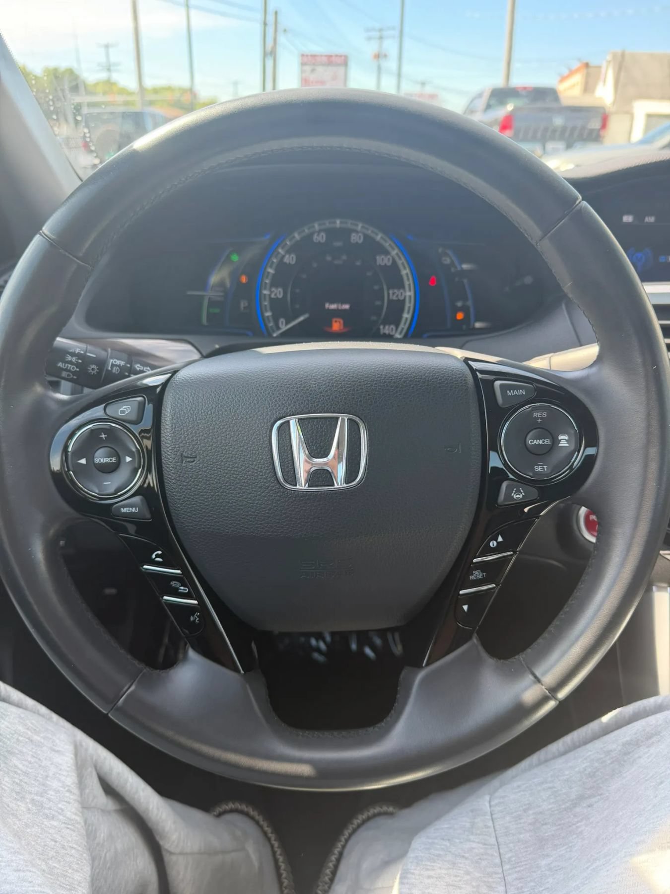 Used 2017 Honda Accord Touring image 35