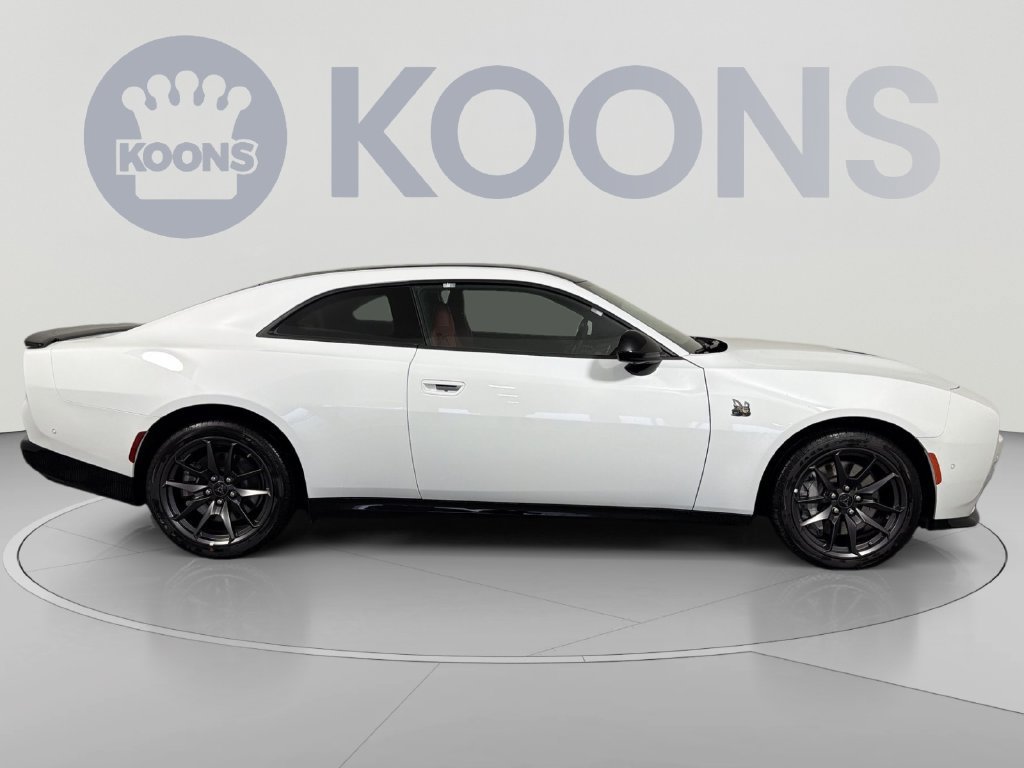 Used 2026 Dodge Charger Scat Pack AWD/4WD image 17