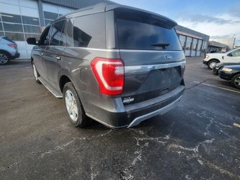 Used 2019 Ford Expedition XLT w/ Equipment Group 202A image 5