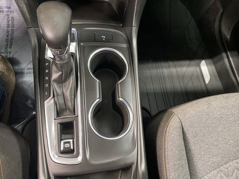 Used 2023 Chevrolet Equinox LT image 46