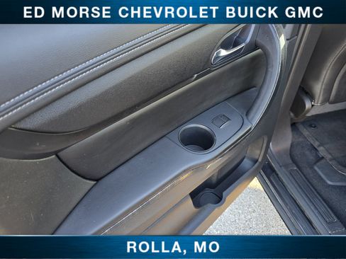 Used 2017 GMC Acadia Limited SLT image 17