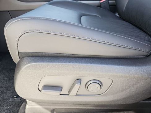 New 2026 Kia Carnival image 14