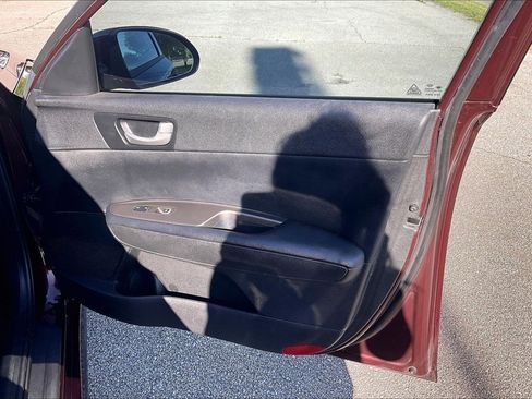 Used 2019 Kia Optima LX w/ LX Premium Package FWD image 24