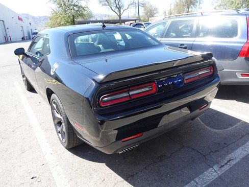 Used 2019 Dodge Challenger SXT w/ Plus Package RWD image 1
