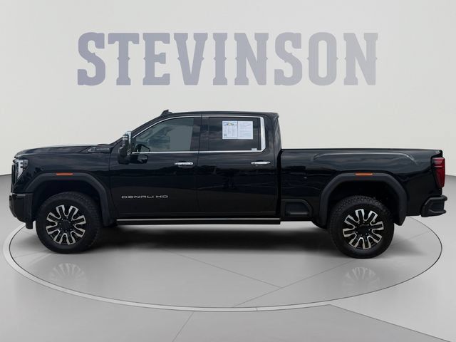 Used 2025 GMC Sierra 2500 Denali Ultimate w/ Max Trailering Package AWD/4WD image 2