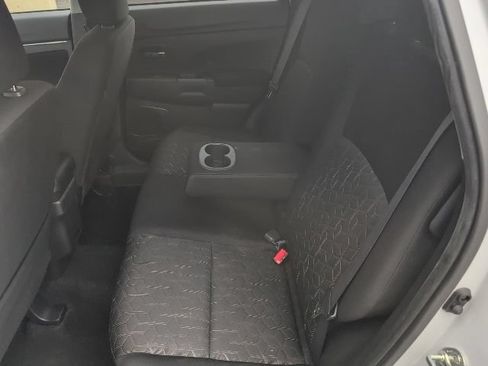 Used 2024 Mitsubishi Outlander Sport ES AWD/4WD image 16