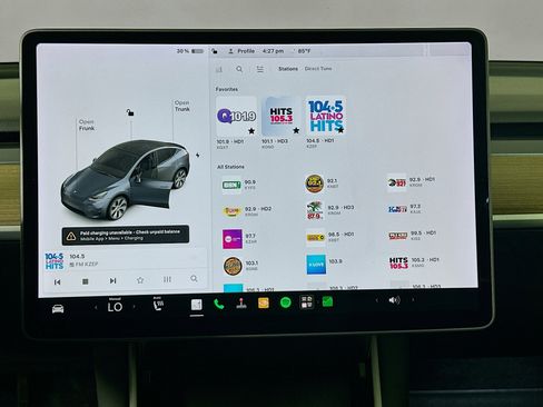 Used 2021 Tesla Model Y Long Range AWD/4WD image 18