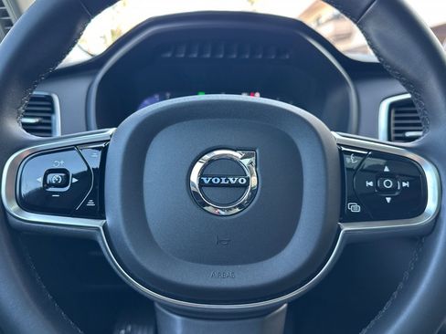 Certified 2023 Volvo XC90 T8 Ultimate image 27