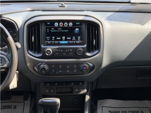Used 2016 Chevrolet Colorado Z71 RWD image 35