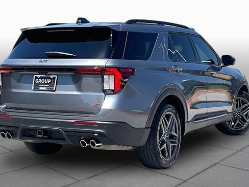 Used 2025 Ford Explorer ST w/ Sun And Sound Package RWD image 13