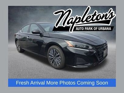 Used 2025 Nissan Altima 2.5 SV