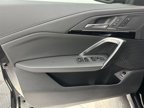 Used 2025 BMW X1 xDrive28i w/ Technology Package image 26