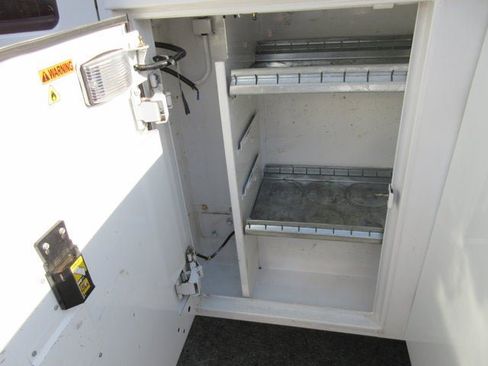 Used 2012 Chevrolet Express 3500 RWD image 31