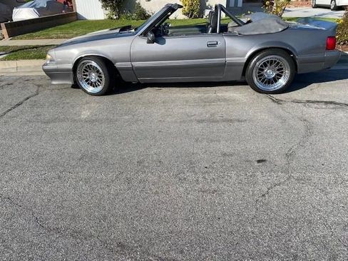 Used 1989 Ford Mustang GT image 4