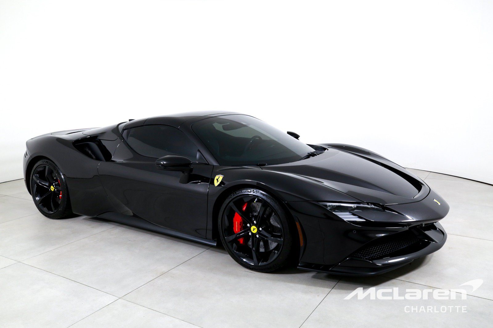 Used 2024 Ferrari SF90 Spider AWD/4WD image 3