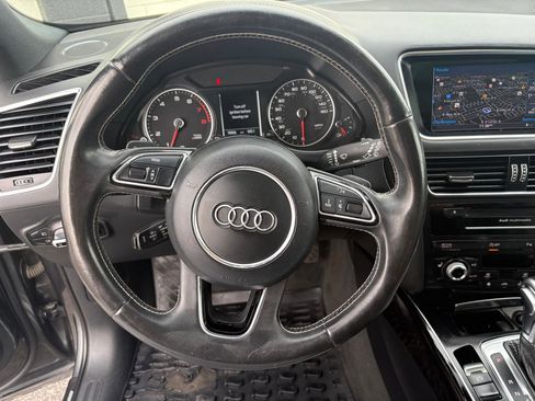 Used 2015 Audi Q5 3.0T Prestige image 4
