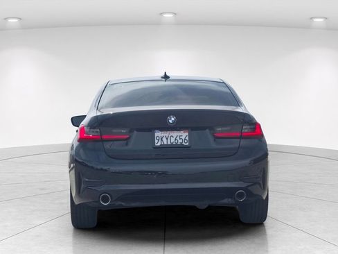 Used 2021 BMW 330i Sedan w/ Driving Assistance Package RWD image 4