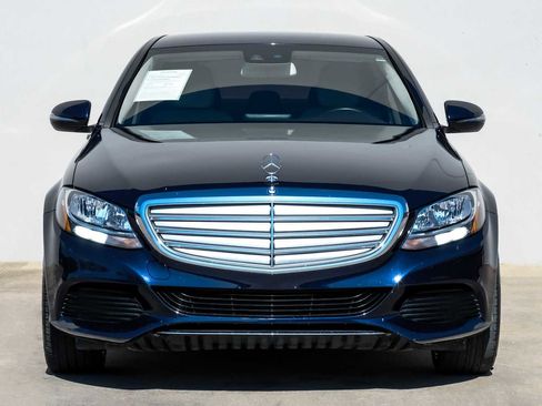 Used 2016 Mercedes-Benz C 300 4MATIC Sedan image 5