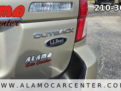 Used 2008 Subaru Outback 3.0R L.L. Bean image 12