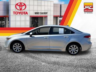 Certified 2025 Toyota Corolla LE FWD video 2