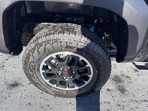 Used 2024 Toyota Tacoma image 11