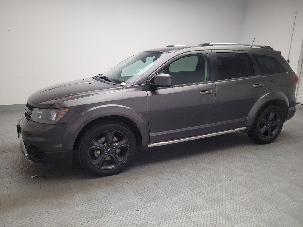 Used 2019 Dodge Journey Crossroad FWD image 2