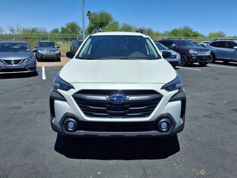 Used 2025 Subaru Outback Premium w/ Popular Package #1A image 15